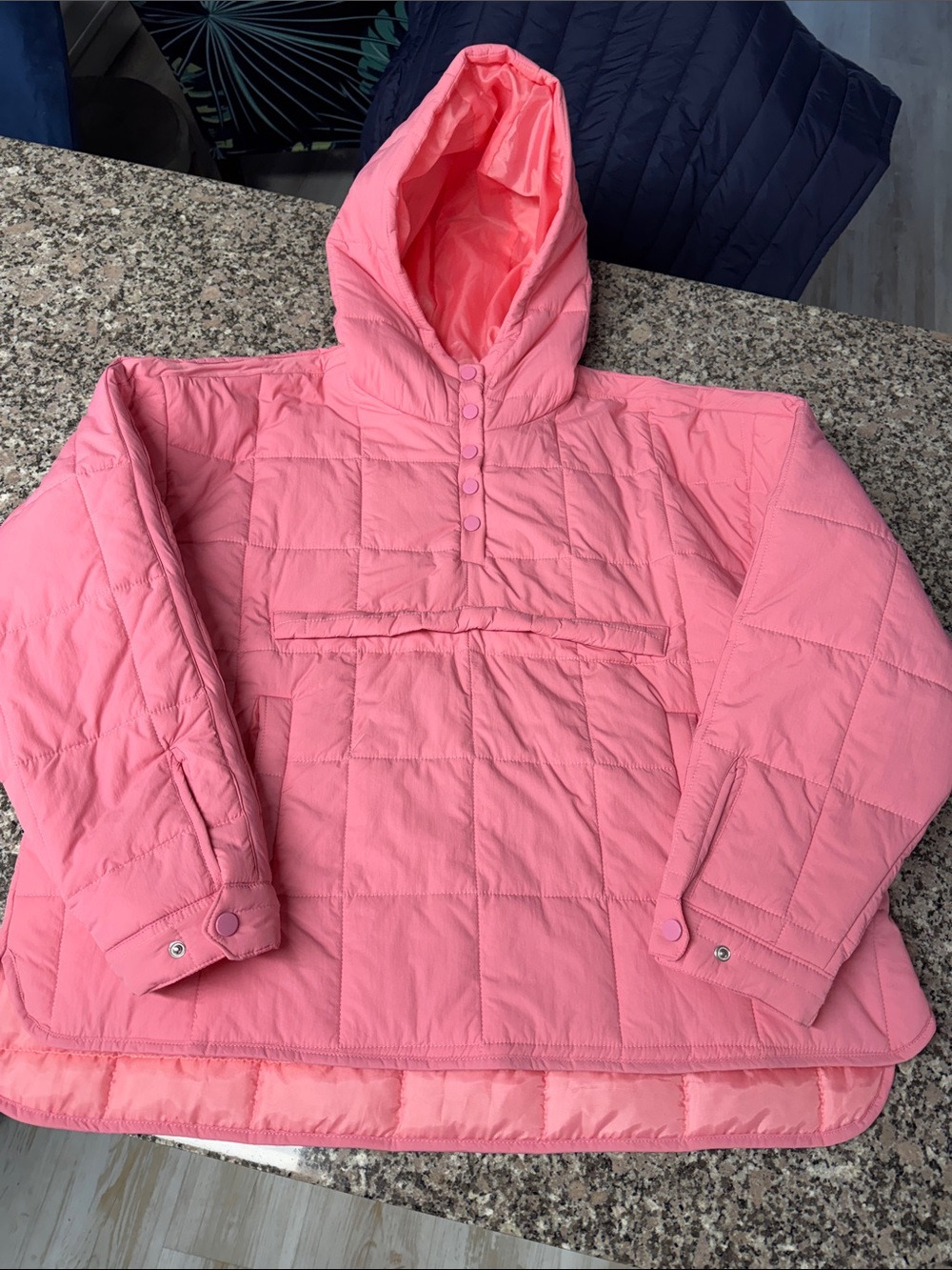 NWOT Pink Quilted Hooded Pullover Jacket
